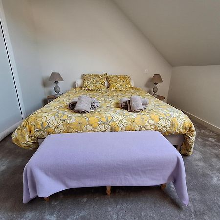 La Chambre Mademoiselle Causeuse Malville Kültér fotó